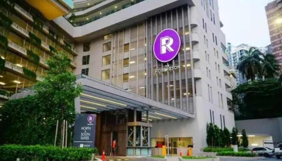 Rr At The Robertson Pangsapuri Kuala Lumpur