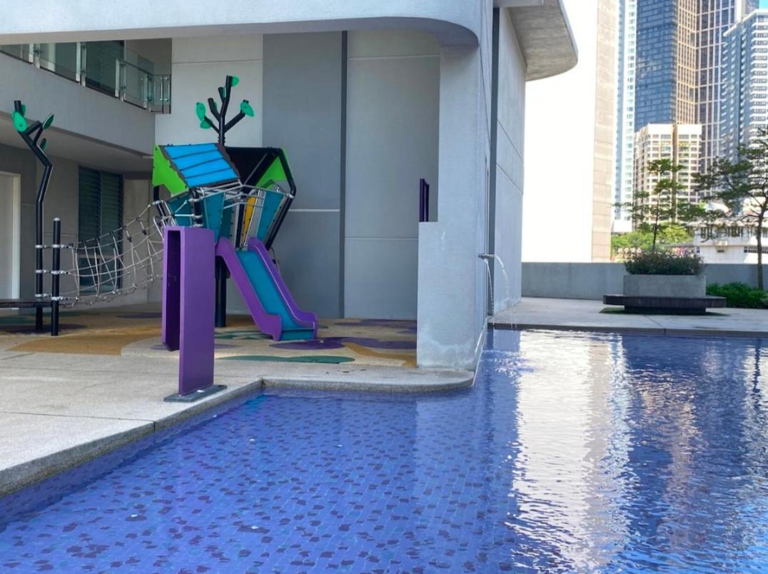Rr At The Robertson * Kuala Lumpur